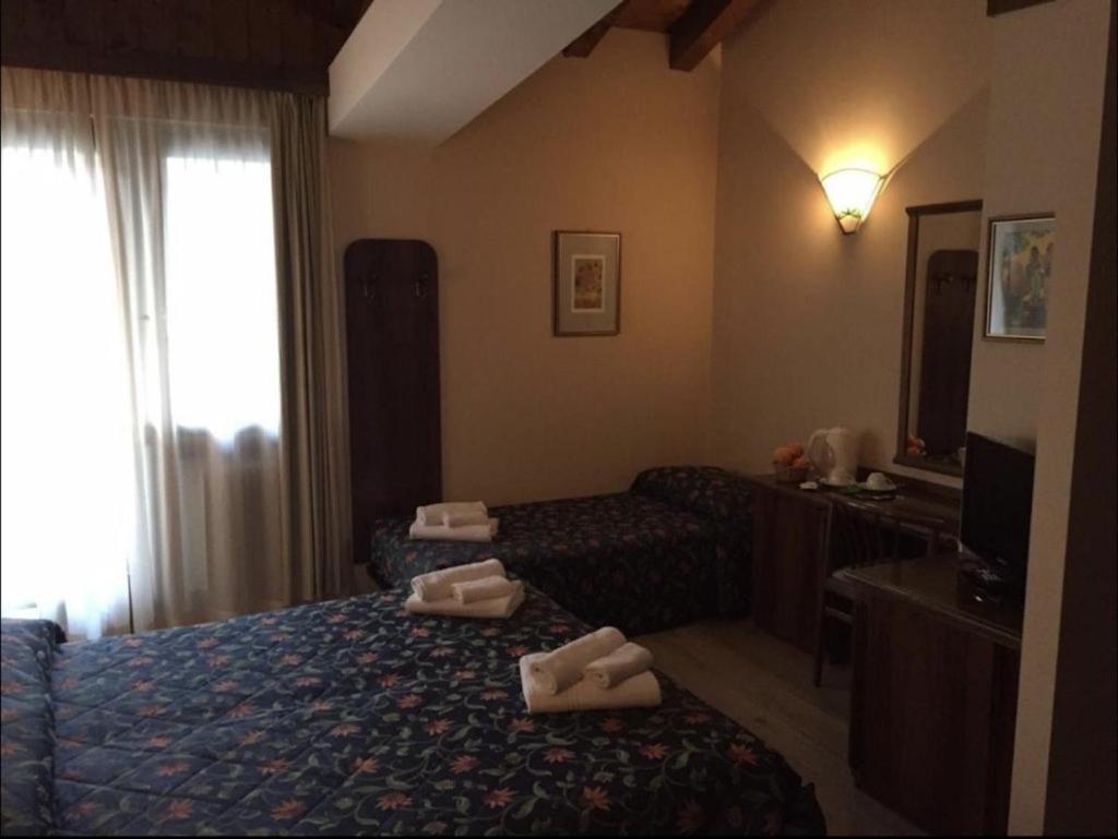 Hotel Quadrifoglio Pinzolo Extérieur photo