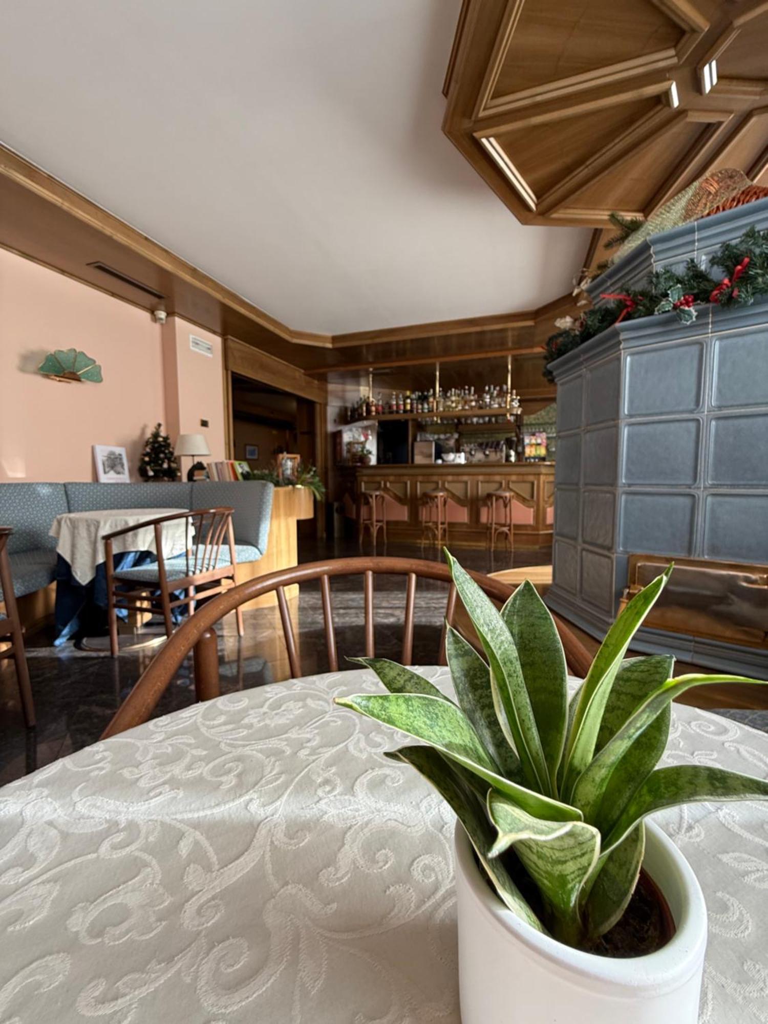 Hotel Quadrifoglio Pinzolo Extérieur photo