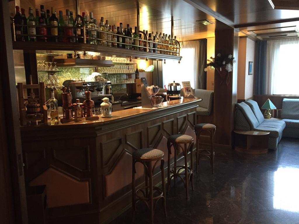 Hotel Quadrifoglio Pinzolo Extérieur photo